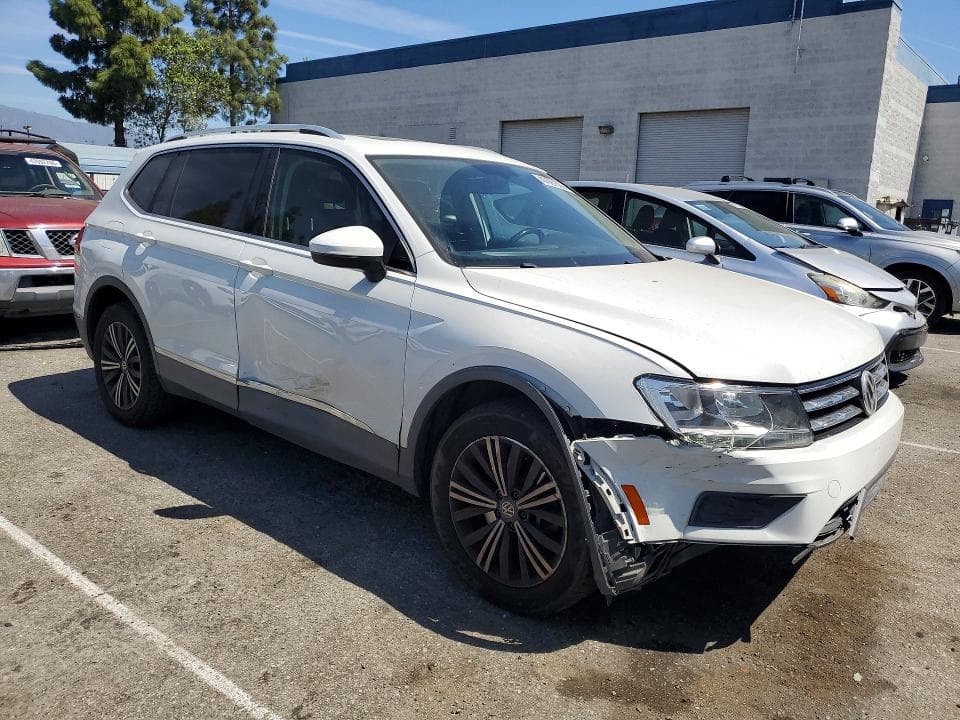 2018 VOLKSWAGEN TIGUAN SE 4