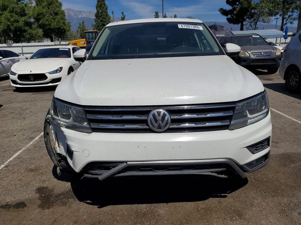 2018 VOLKSWAGEN TIGUAN SE 5