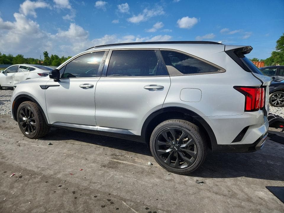 2021 KIA SORENTO SX 2