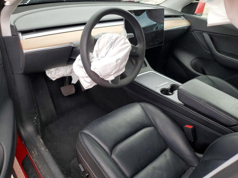 2021 TESLA MODEL Y 8