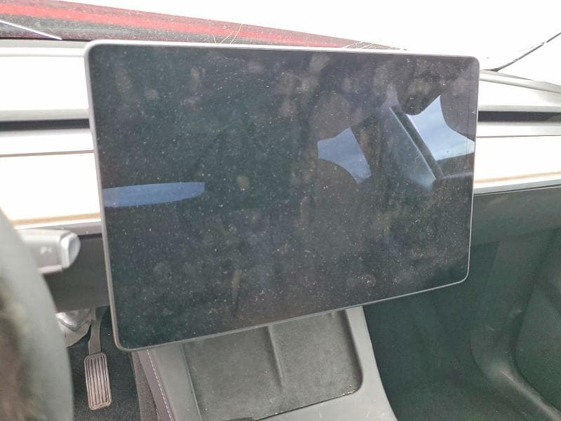 2021 TESLA MODEL Y 9
