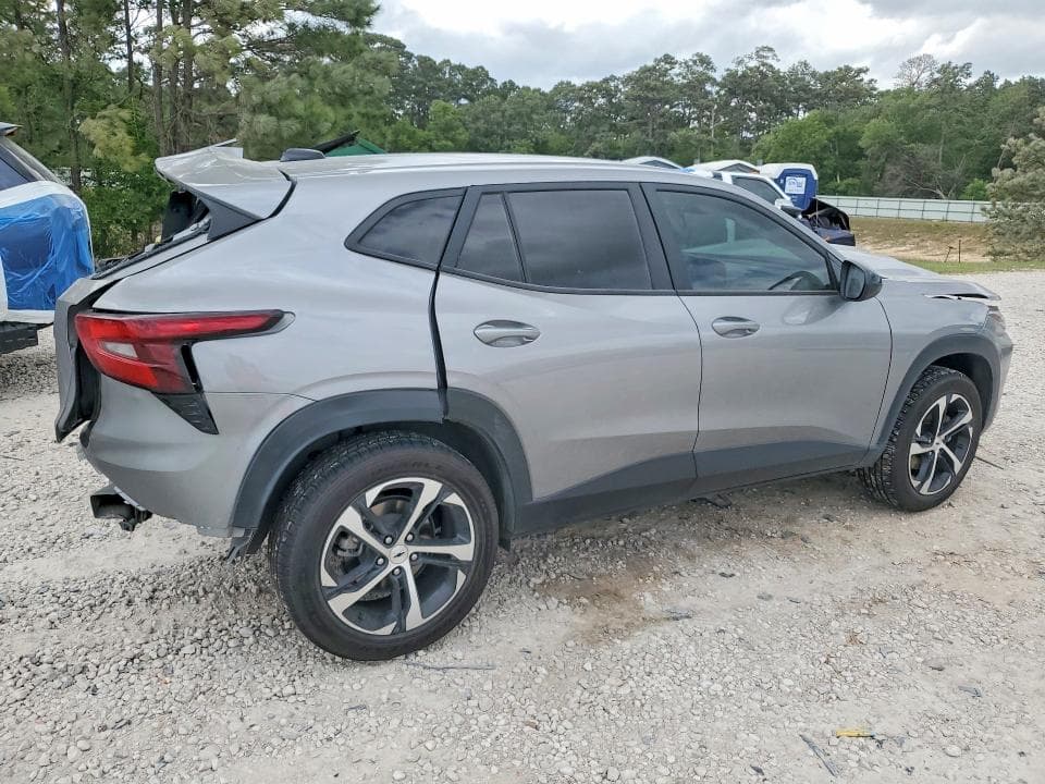 2024 CHEVROLET TRAX 1RS 3