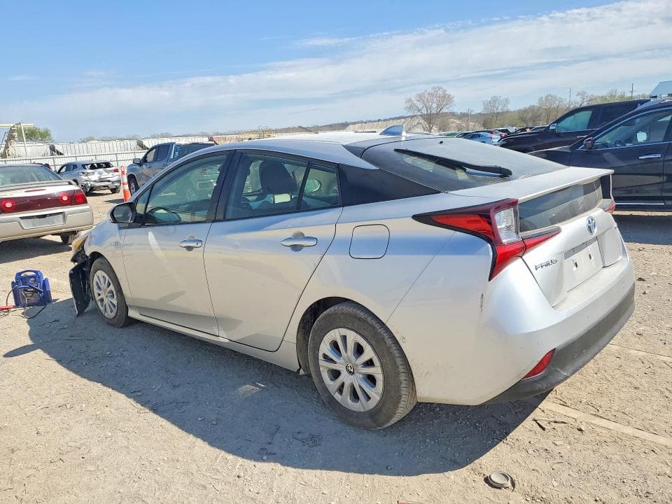 2021 TOYOTA PRIUS LE 2