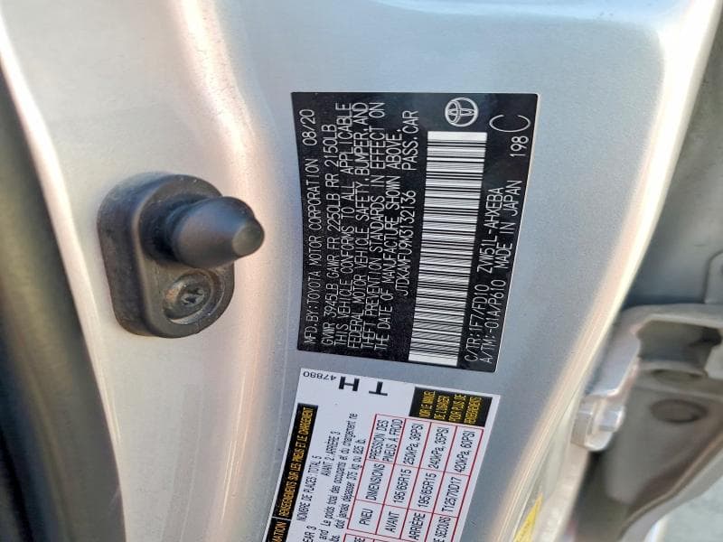 2021 TOYOTA PRIUS LE 12