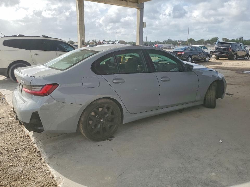2025 BMW 330I 3