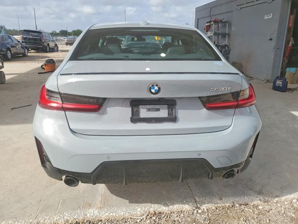 2025 BMW 330I 6