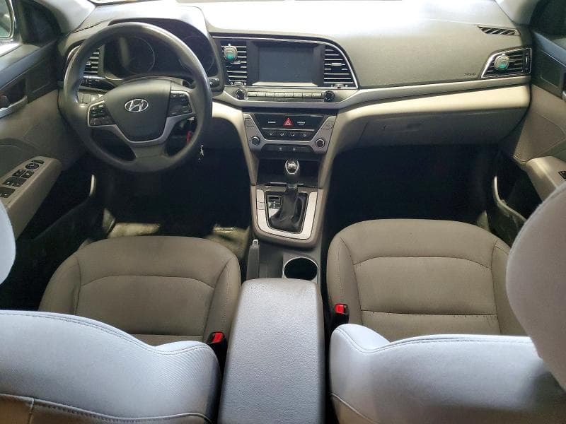 2017 HYUNDAI ELANTRA SE 8