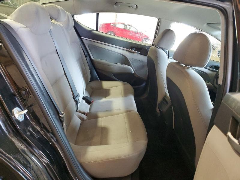 2017 HYUNDAI ELANTRA SE 10