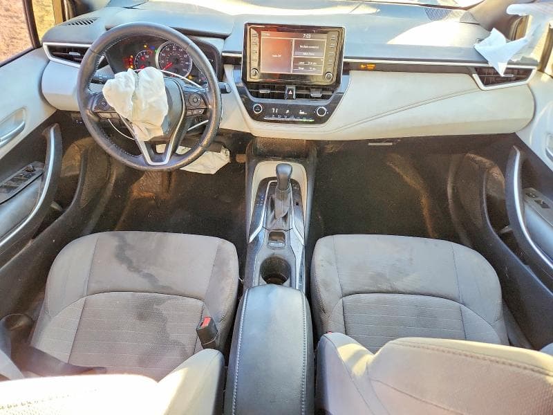 2020 TOYOTA COROLLA SE SE 8