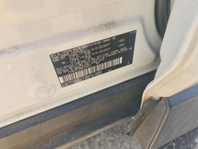 2021 TOYOTA RAV4 XLE 13