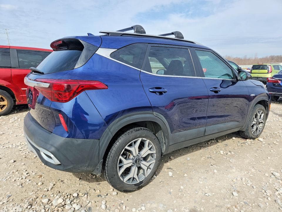 2022 KIA SELTOS EX EX 3