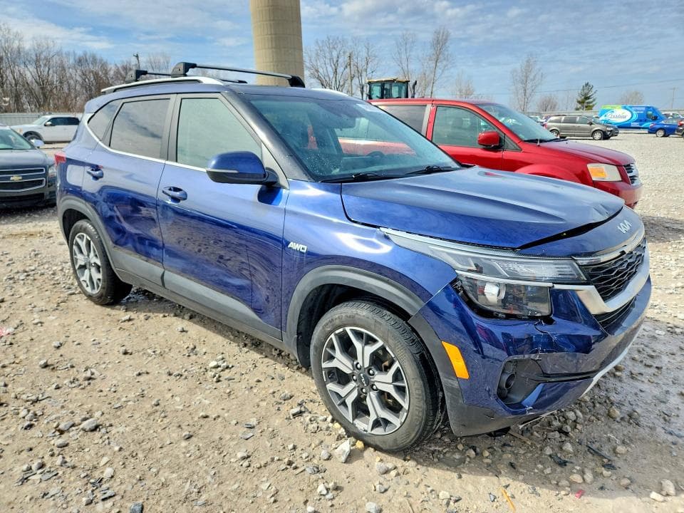 2022 KIA SELTOS EX EX 4