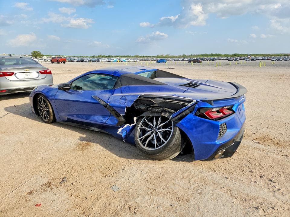 2023 CHEVROLET CORVETTE STINGRAY 2LT 2