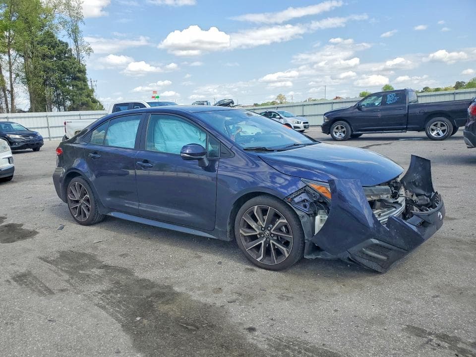 2022 TOYOTA COROLLA SE SE 4