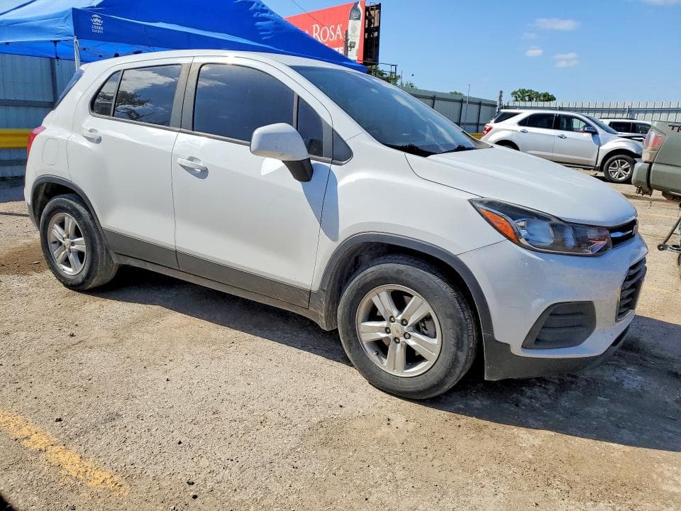 2020 CHEVROLET TRAX LS 4