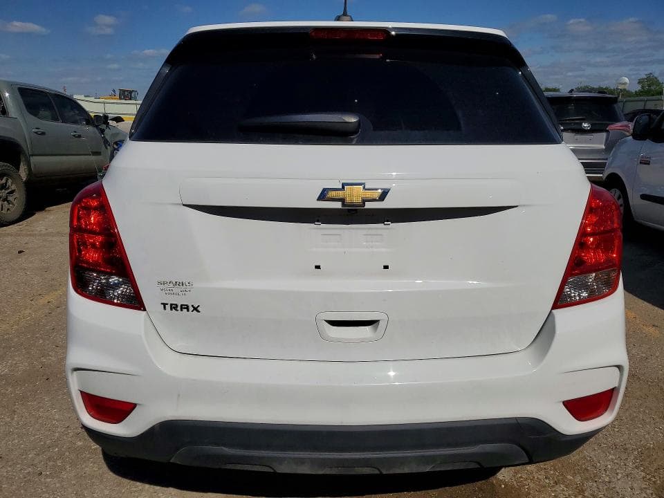 2020 CHEVROLET TRAX LS 6