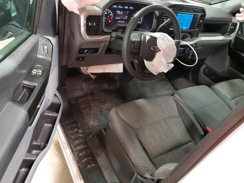 2023 FORD F150 8