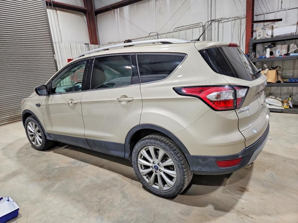 2017 FORD ESCAPE TITANIUM 2