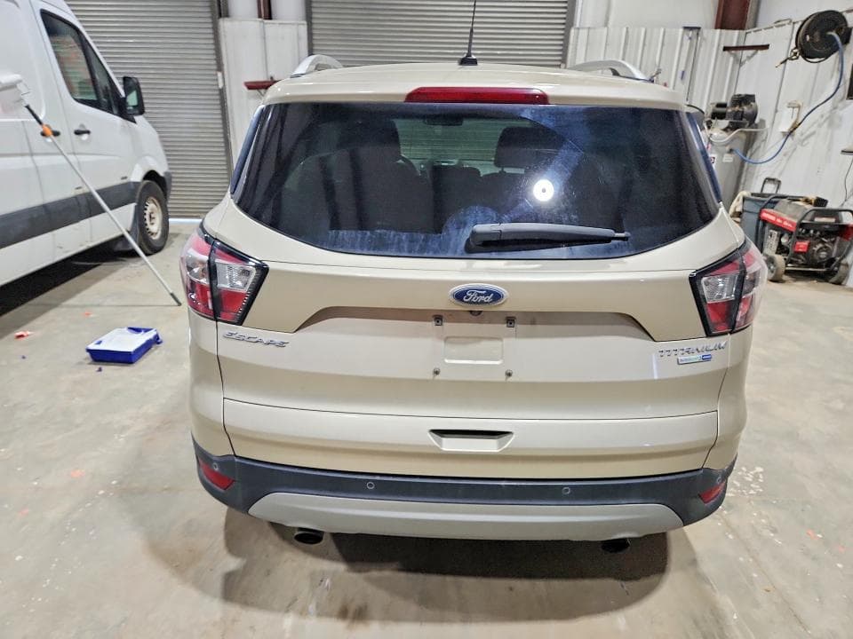 2017 FORD ESCAPE TITANIUM 6