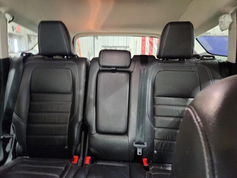 2017 FORD ESCAPE TITANIUM 10
