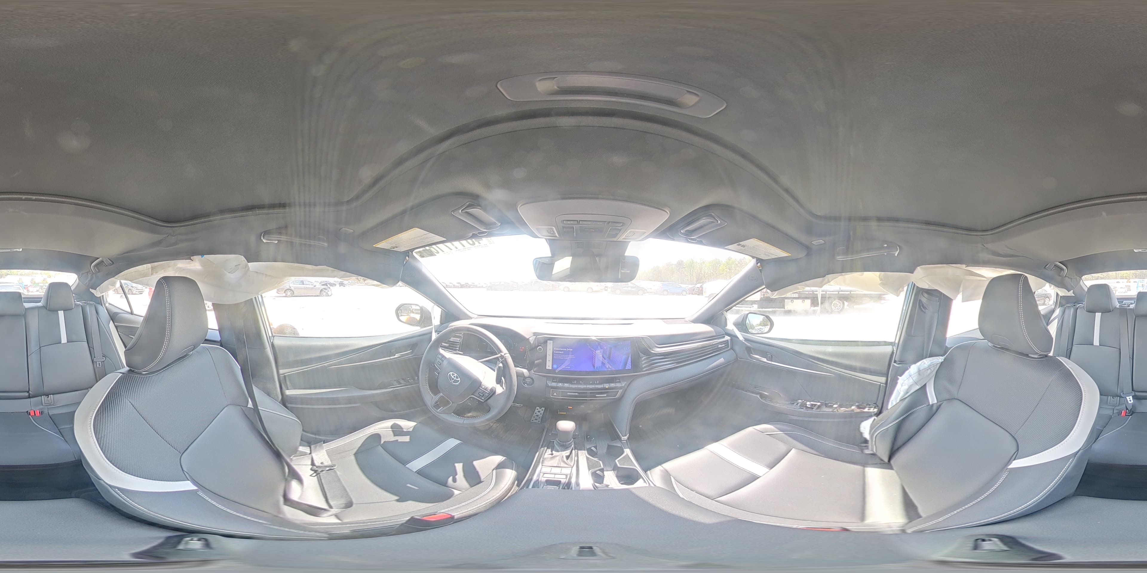 2025 TOYOTA CAMRY SE SE 14