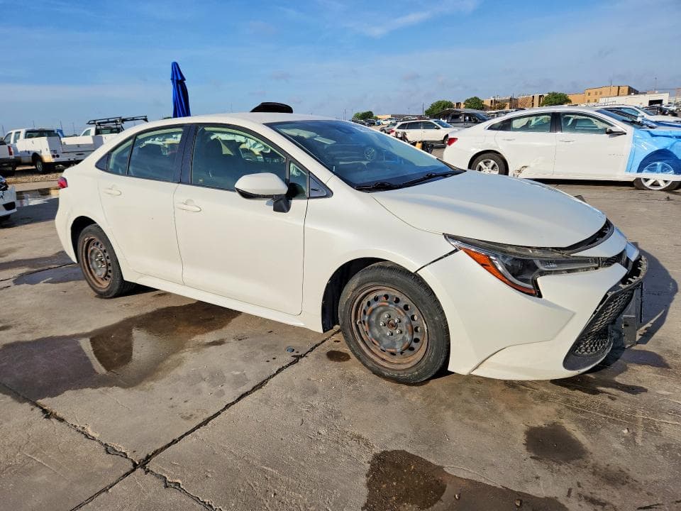 2020 TOYOTA COROLLA LE 4