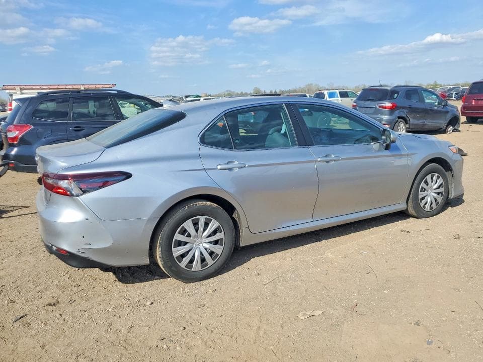 2024 TOYOTA CAMRY HYBRID LE 3