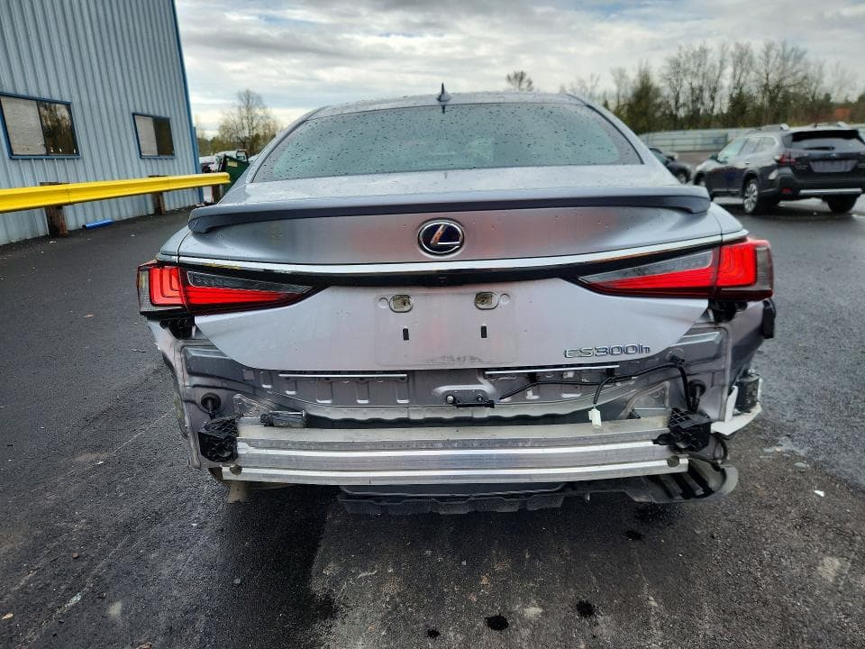 2022 LEXUS ES 300H BASE 6