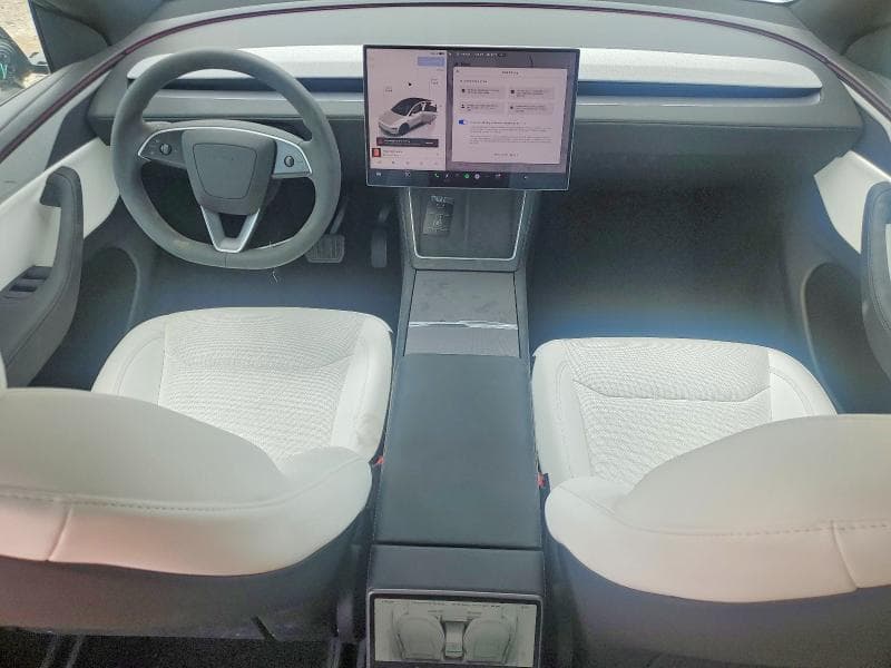 2026 TESLA MODEL Y 8