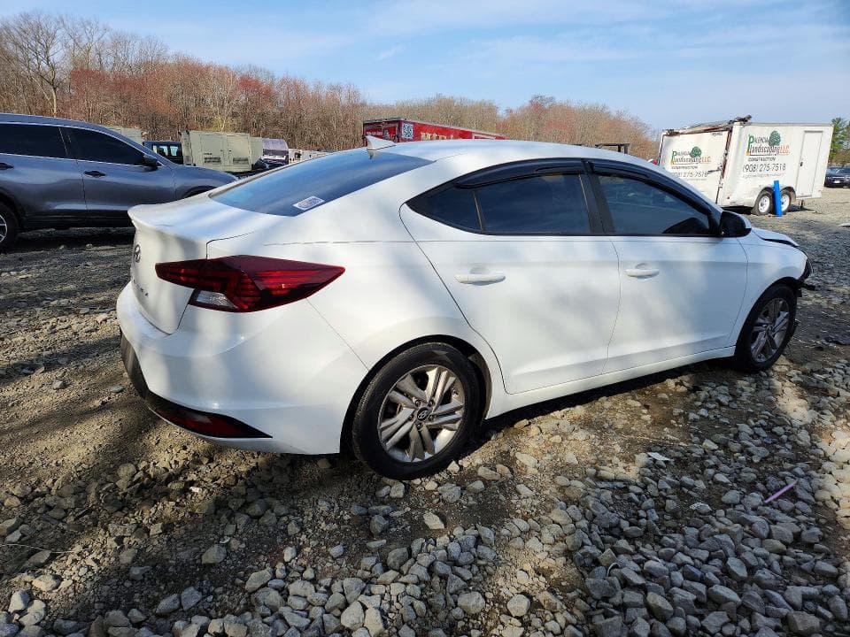2019 HYUNDAI ELANTRA SEL 3