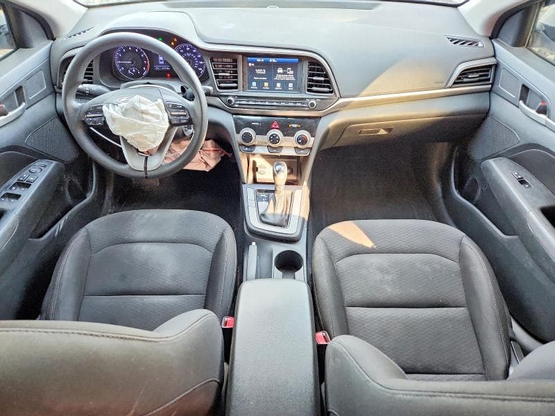 2019 HYUNDAI ELANTRA SEL 8
