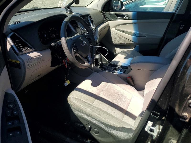 2017 HYUNDAI TUCSON SE SE 7