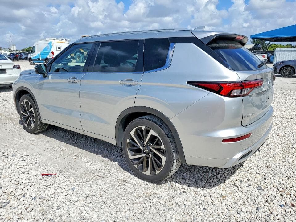 2023 MITSUBISHI OUTLANDER SEL 2
