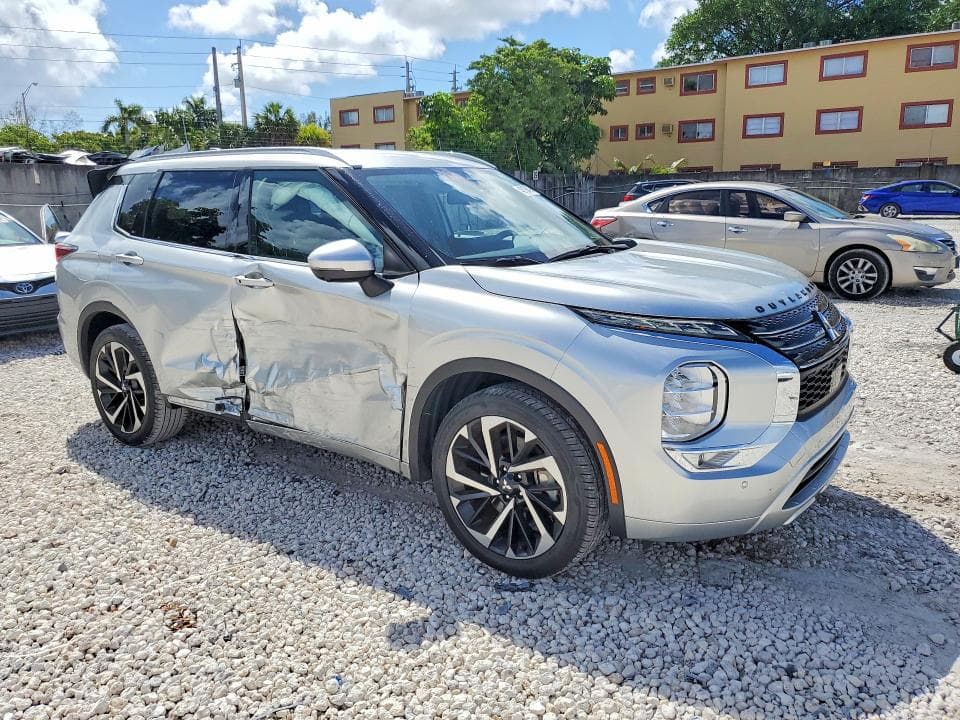 2023 MITSUBISHI OUTLANDER SEL 4