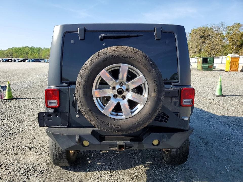 2017 JEEP WRANGLER UNLIMITED SPORT 6