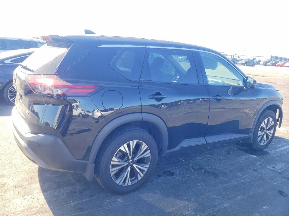 2021 NISSAN ROGUE SV 3
