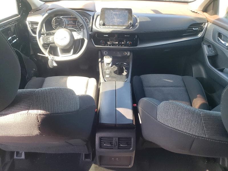 2021 NISSAN ROGUE SV 8
