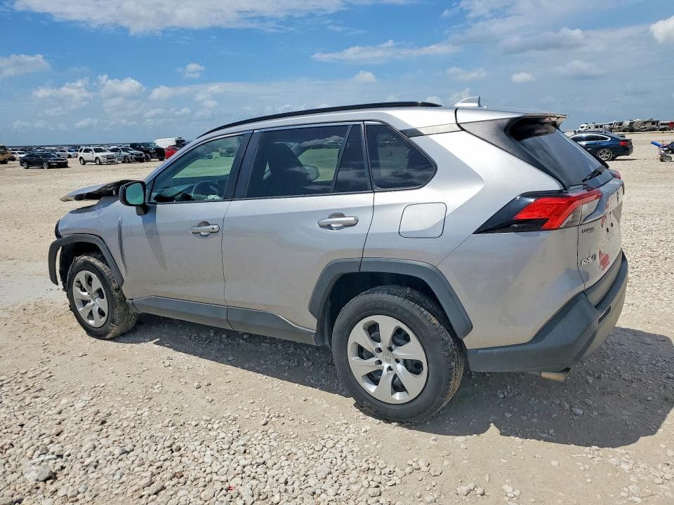 2020 TOYOTA RAV4 LE 2