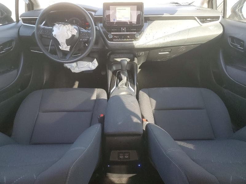 2026 TOYOTA COROLLA LE 8
