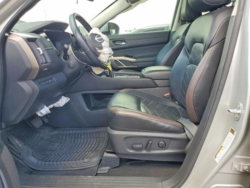 2023 NISSAN PATHFINDER PLATINUM 7