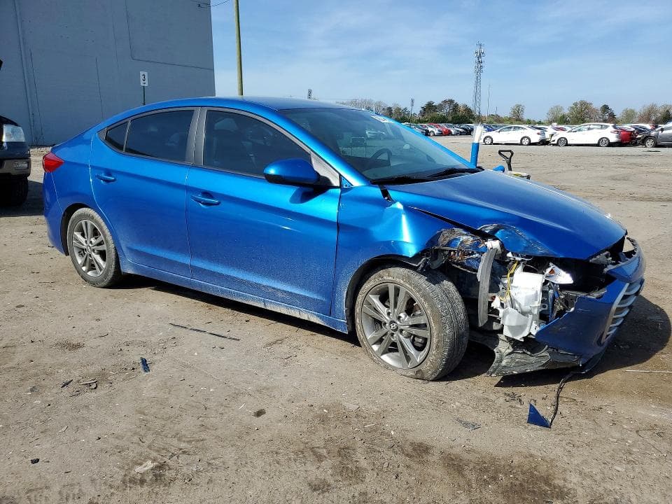 2018 HYUNDAI ELANTRA SEL 4