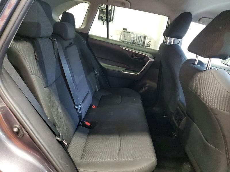2019 TOYOTA RAV4 HYBRID LE LE 11