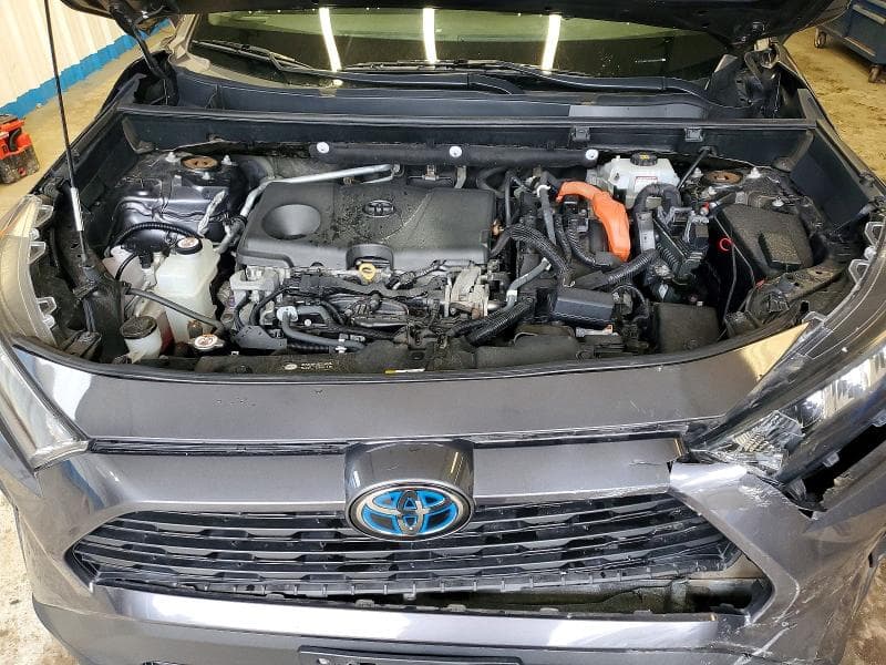 2019 TOYOTA RAV4 HYBRID LE LE 12
