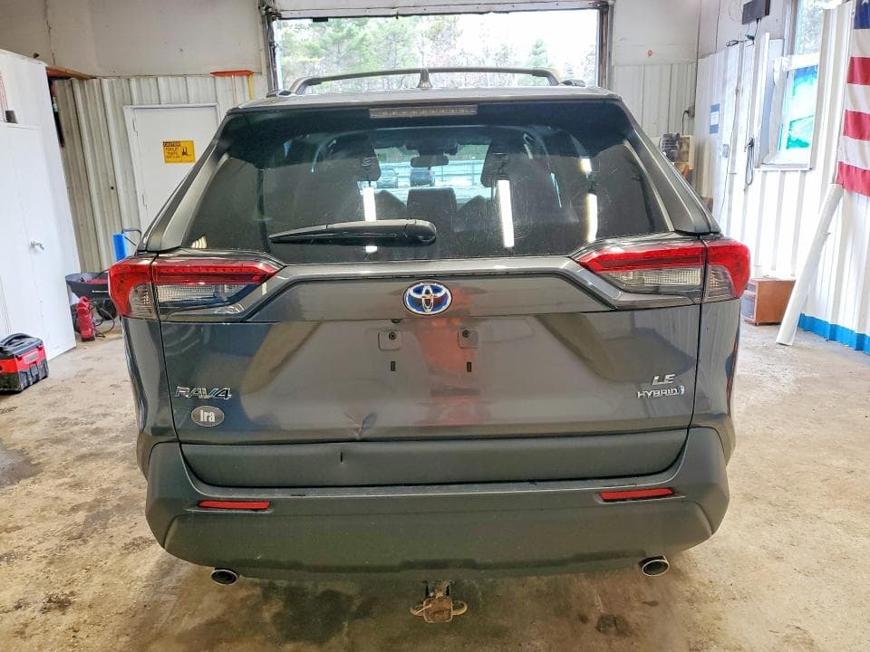 2019 TOYOTA RAV4 HYBRID LE LE 6