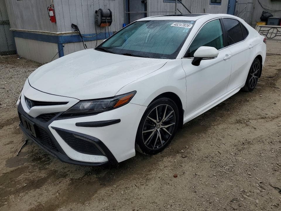 2022 TOYOTA CAMRY HYBRID SE - 1