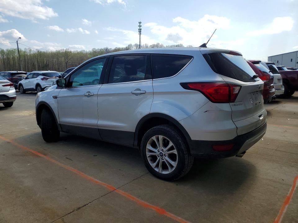 2019 FORD ESCAPE SE SE 2