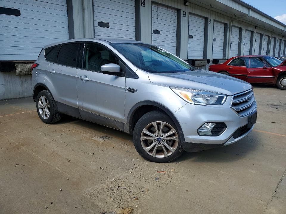 2019 FORD ESCAPE SE SE 4