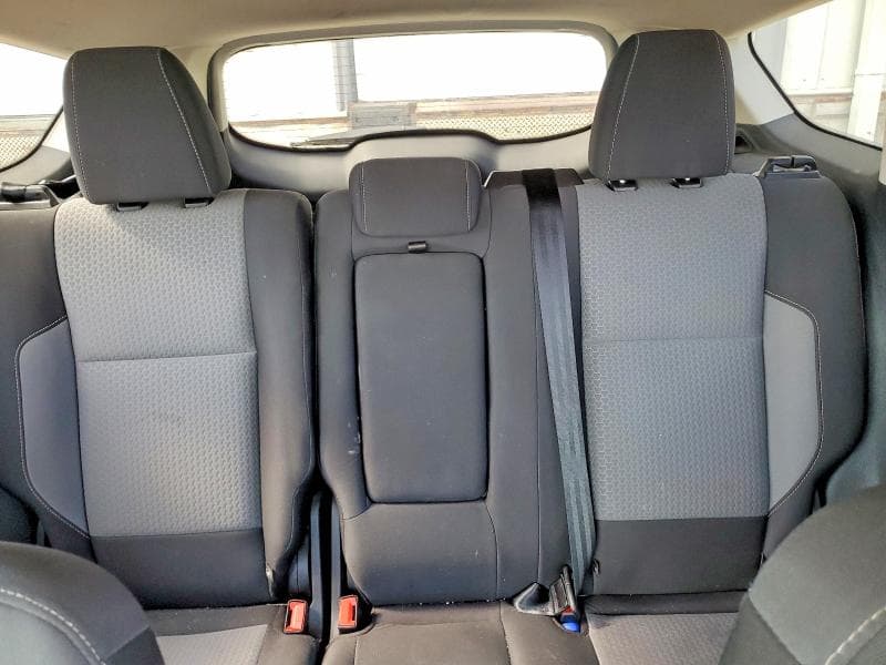 2019 FORD ESCAPE SE SE 10