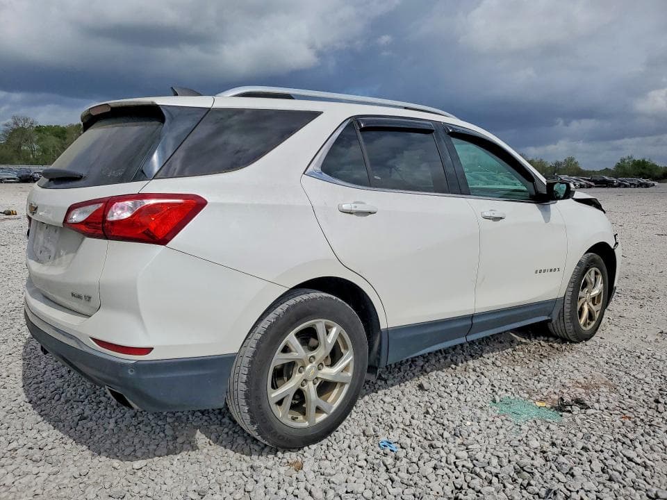 2018 CHEVROLET EQUINOX LT 3