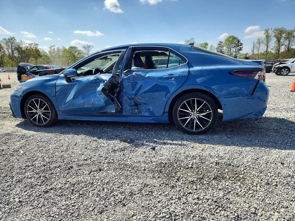 2023 TOYOTA CAMRY SE SE 2